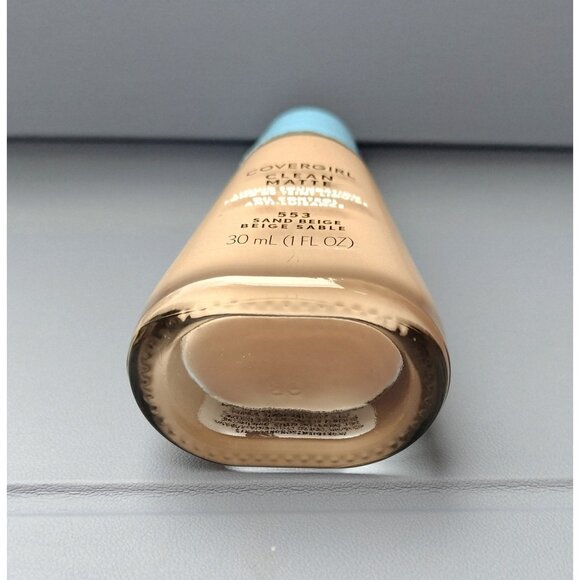 Covergirl Clean Matte Liquid Foundation 553 Sand Beige Oil Control Makeup 30mL 1 - Picture 7 of 9